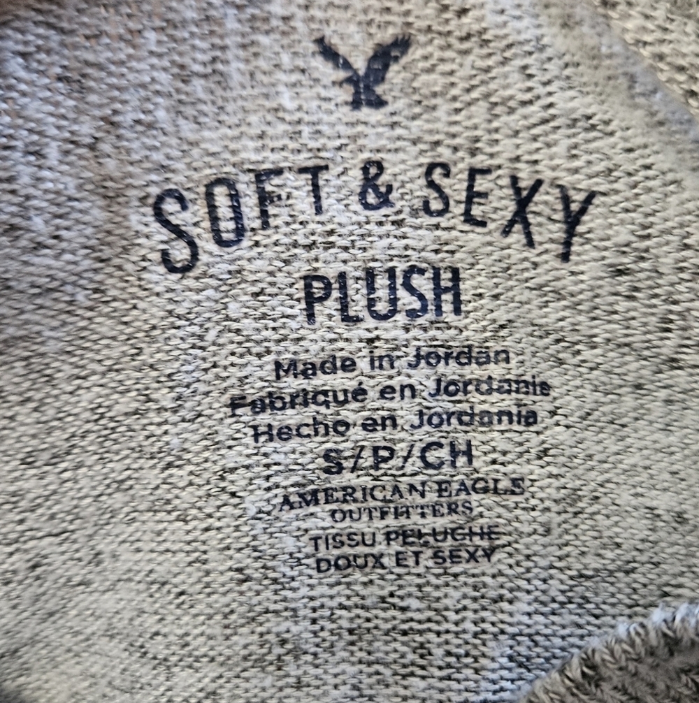 AMERICAN EAGLE Soft&Sexy Plush Long V Neck ButtonFront Cardigan.Heathered Grey.S - Picture 2 of 10